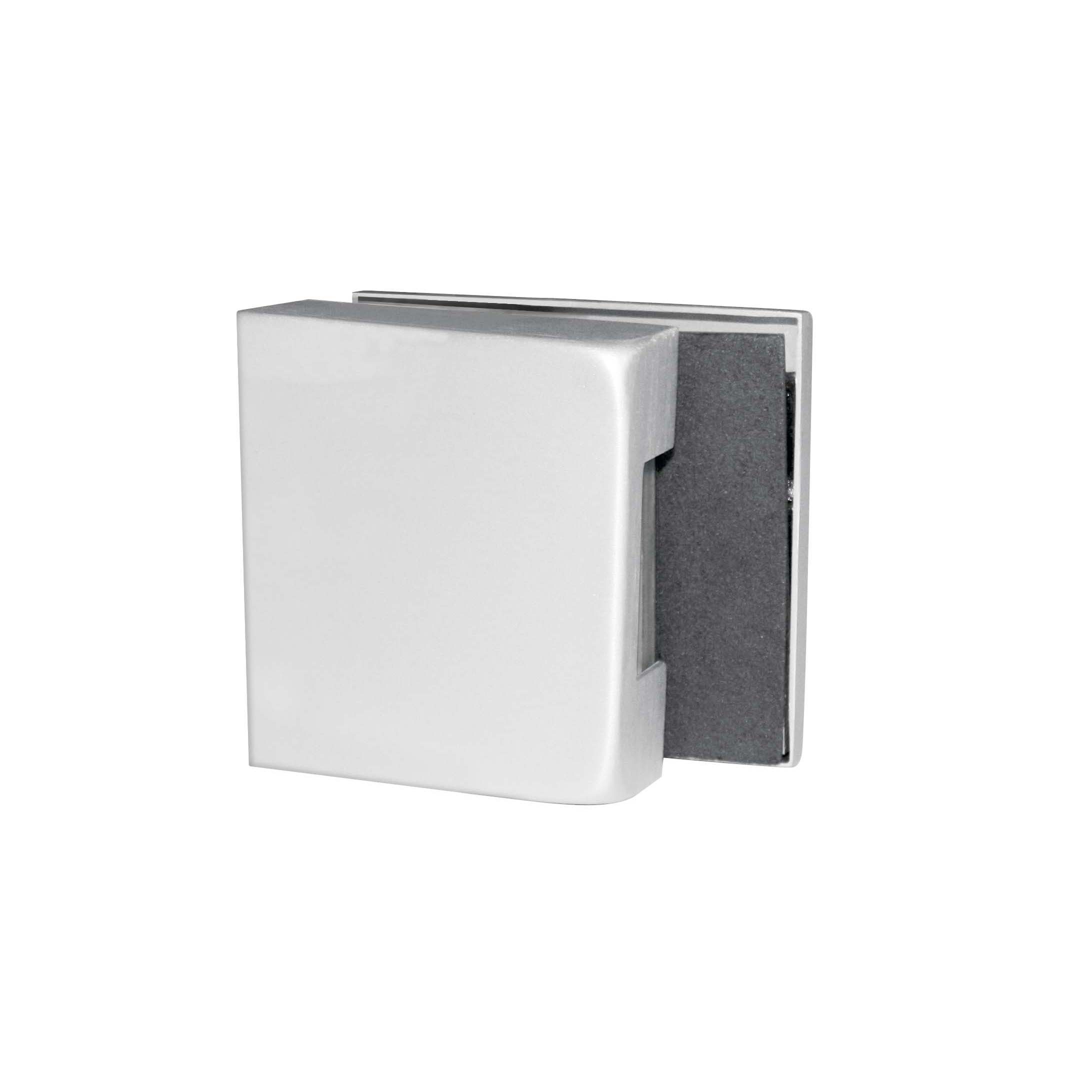 square block keeper for lever lock